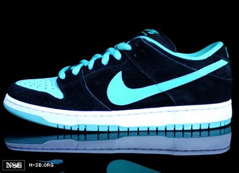 nike tiffany dunks